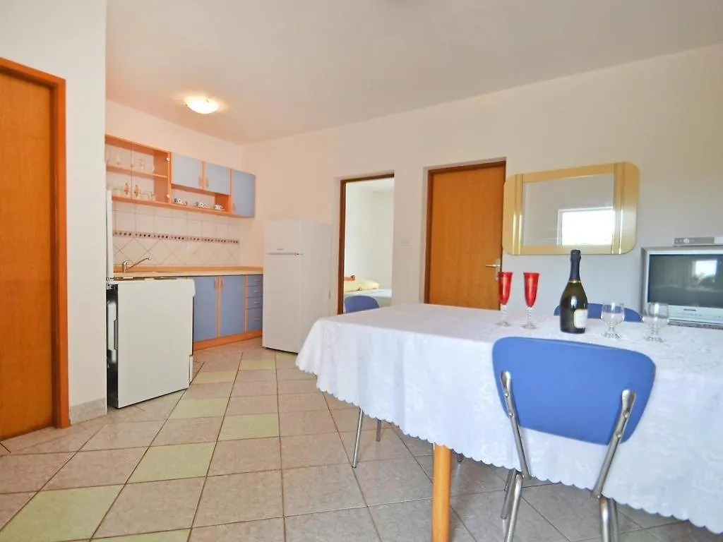 Apartments With A Parking Space Povljana, Pag - 12169
